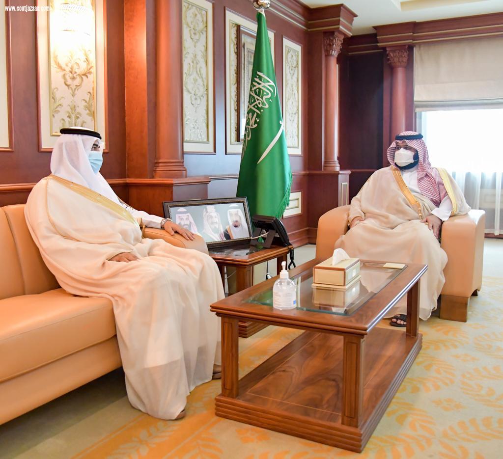 مؤكدا على تلبية احتياجات المواطنين التنموية والخدمية سمو نائب أمير جازان يستقبل محافظ بيش المعيّن ..