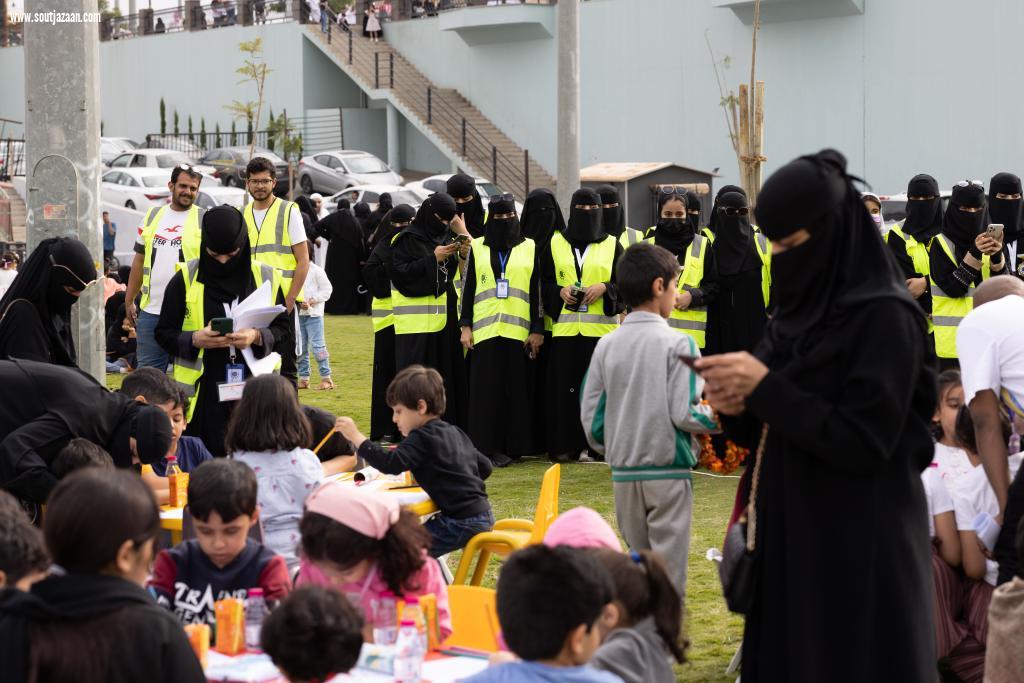 أمانة عسير تعزز وعي الأطفال بأهمية المحافظة على النظافة العامة
