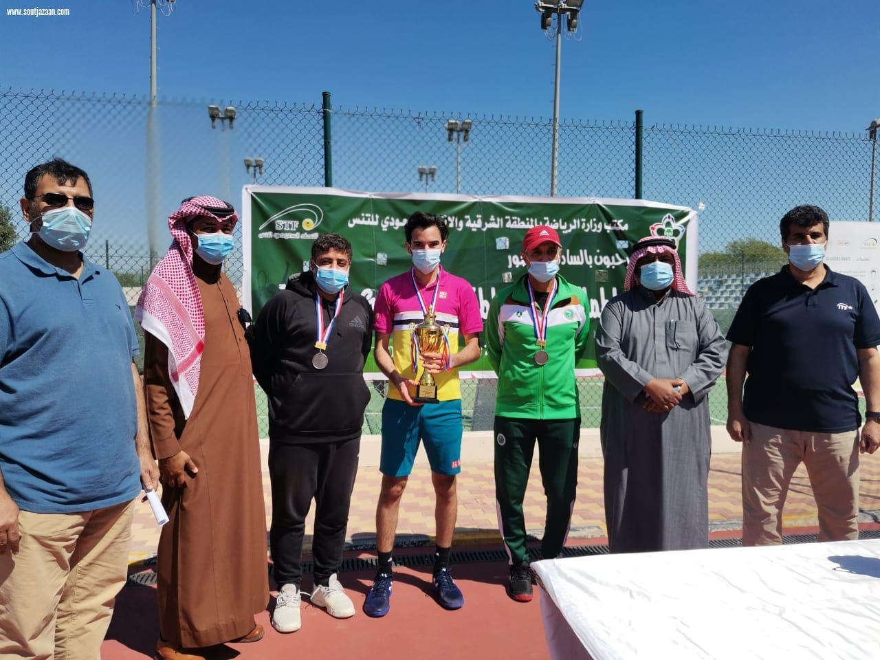 مضر بطلا للدوري الممتاز للشباب لكرة اليد