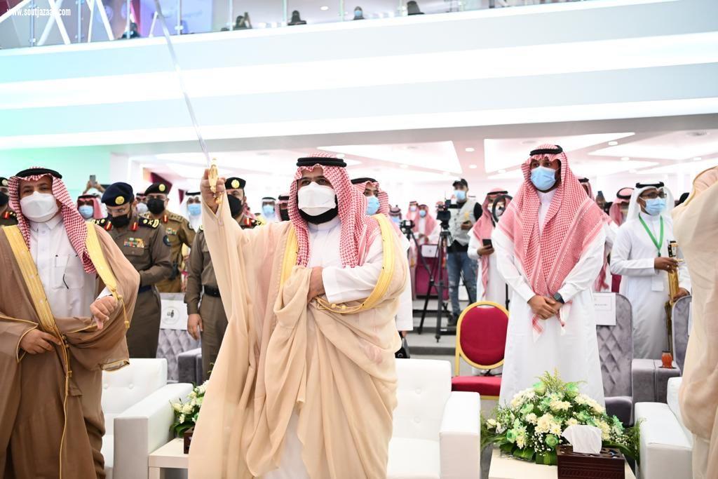 سمو أمير منطقة جازان بالنيابة يرعى حفل الأهالي باليوم الوطني 91 .. 