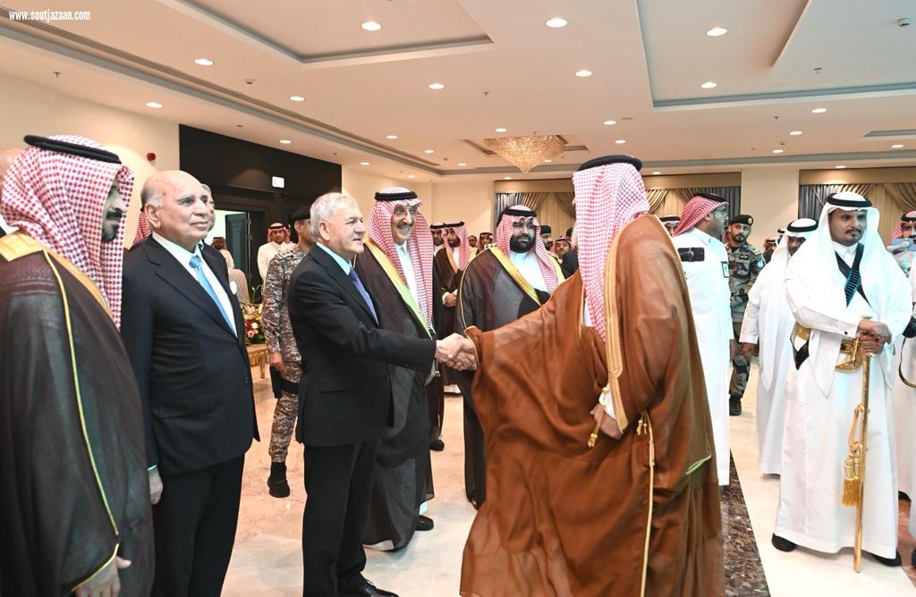 الرئيس العراقي يلتقي أمير جازان وعددًا من مشايخ القبائل والمسؤولين بالمنطقة