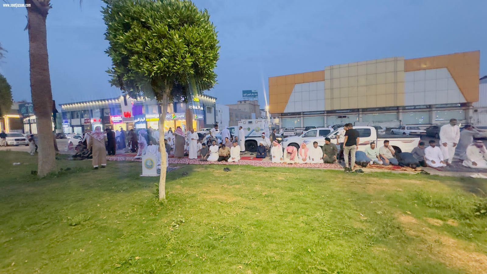 فرع هيئة الأمر بالمعروف بمنطقة عسير يفعّل المصلى المتنقل في عدد من الأماكن الحيوية