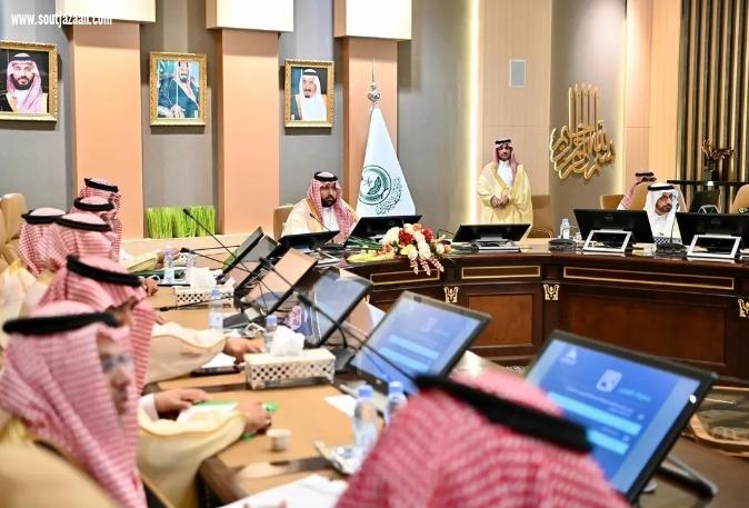 نائب جازان يرأس الاجتماع التنسيقي لمواجهة الحالات المطرية بالمنطقة