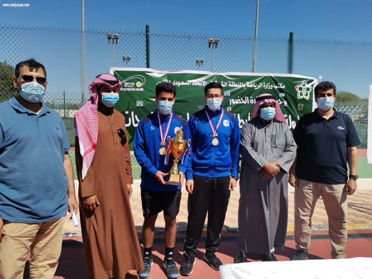 مضر بطلا للدوري الممتاز للشباب لكرة اليد