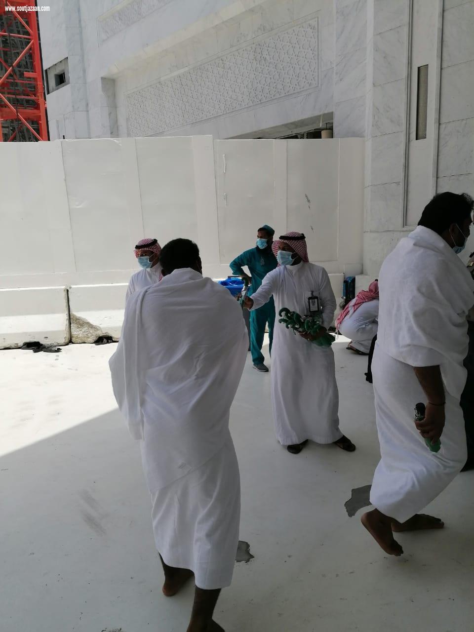 الرئاسة العامة لشؤون المسجد الحرام والمسجد النبوي توزع