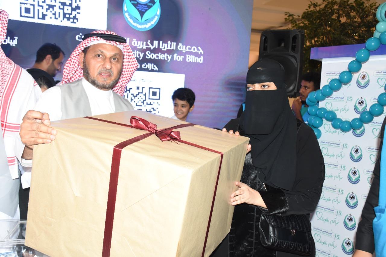 فريق عضد التطوعي يشارك تنظيميًا وإعلاميًا في اليوم العالمي للعصا البيضاء
