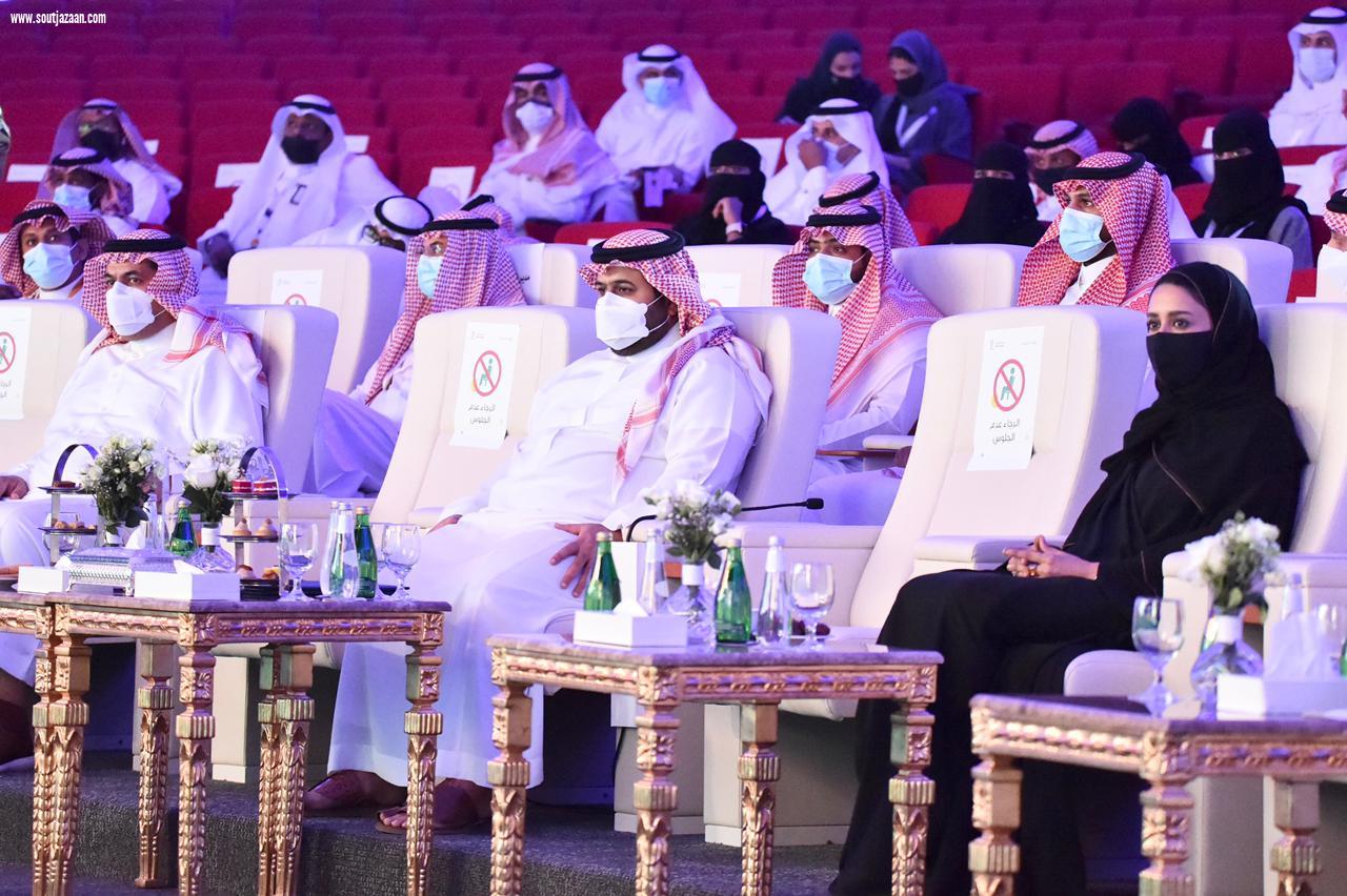 سمو أمير منطقة جازان بالنيابة يرعى حفل 