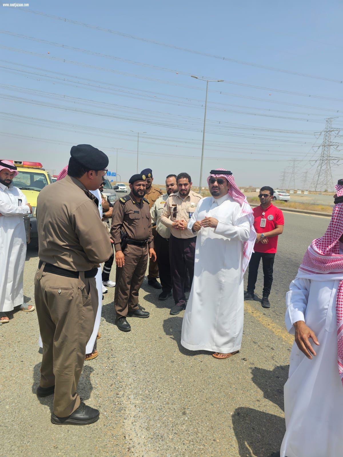 محافظ بيش يرأس لجنة السلامة المرورية الفرعية بالشخوص ميدانياً 