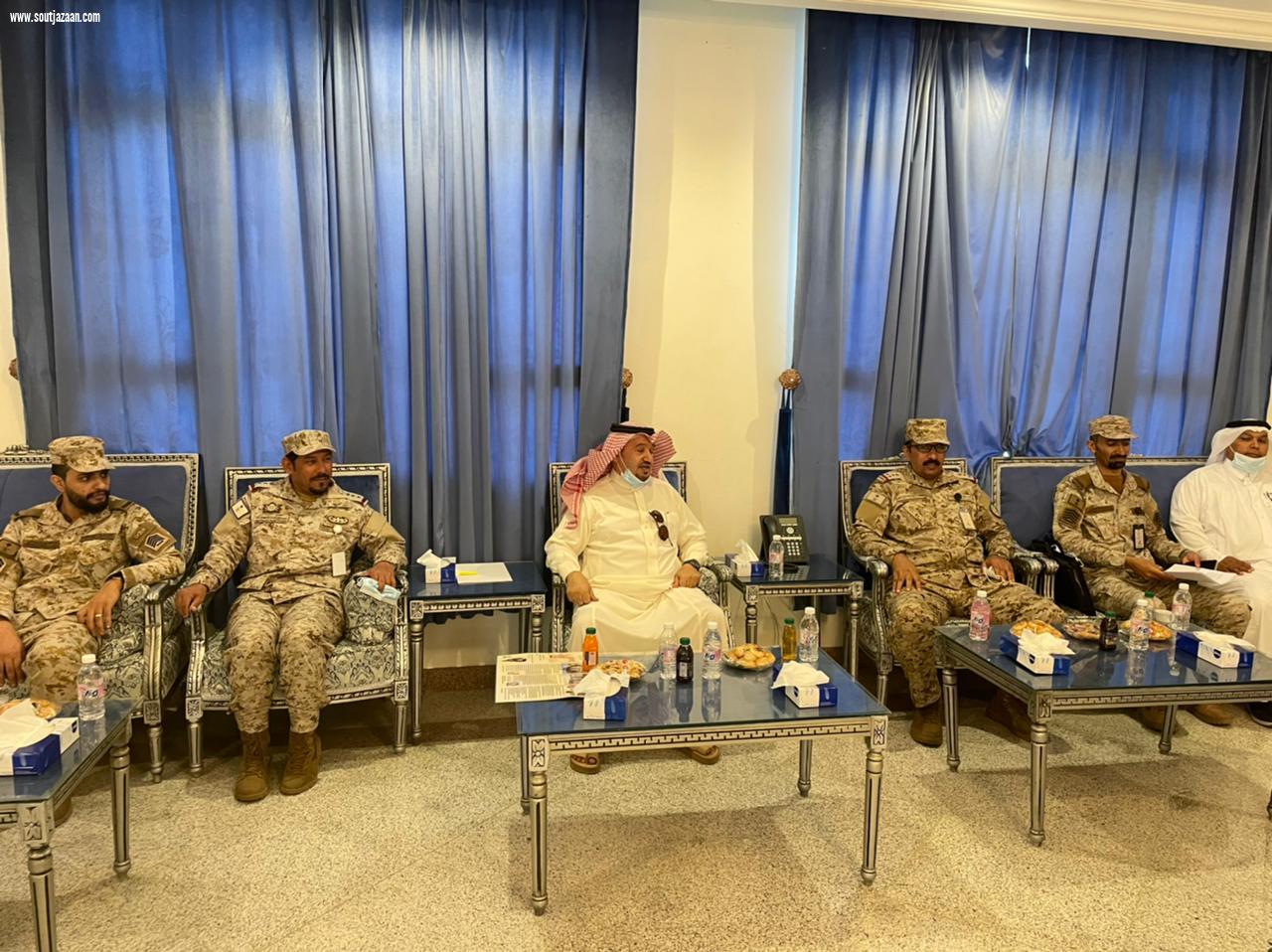 منح وسام الملك عبدالعزيز من الدرجة الثالثة لعدد من الشهداء بمحافظة المجاردة 