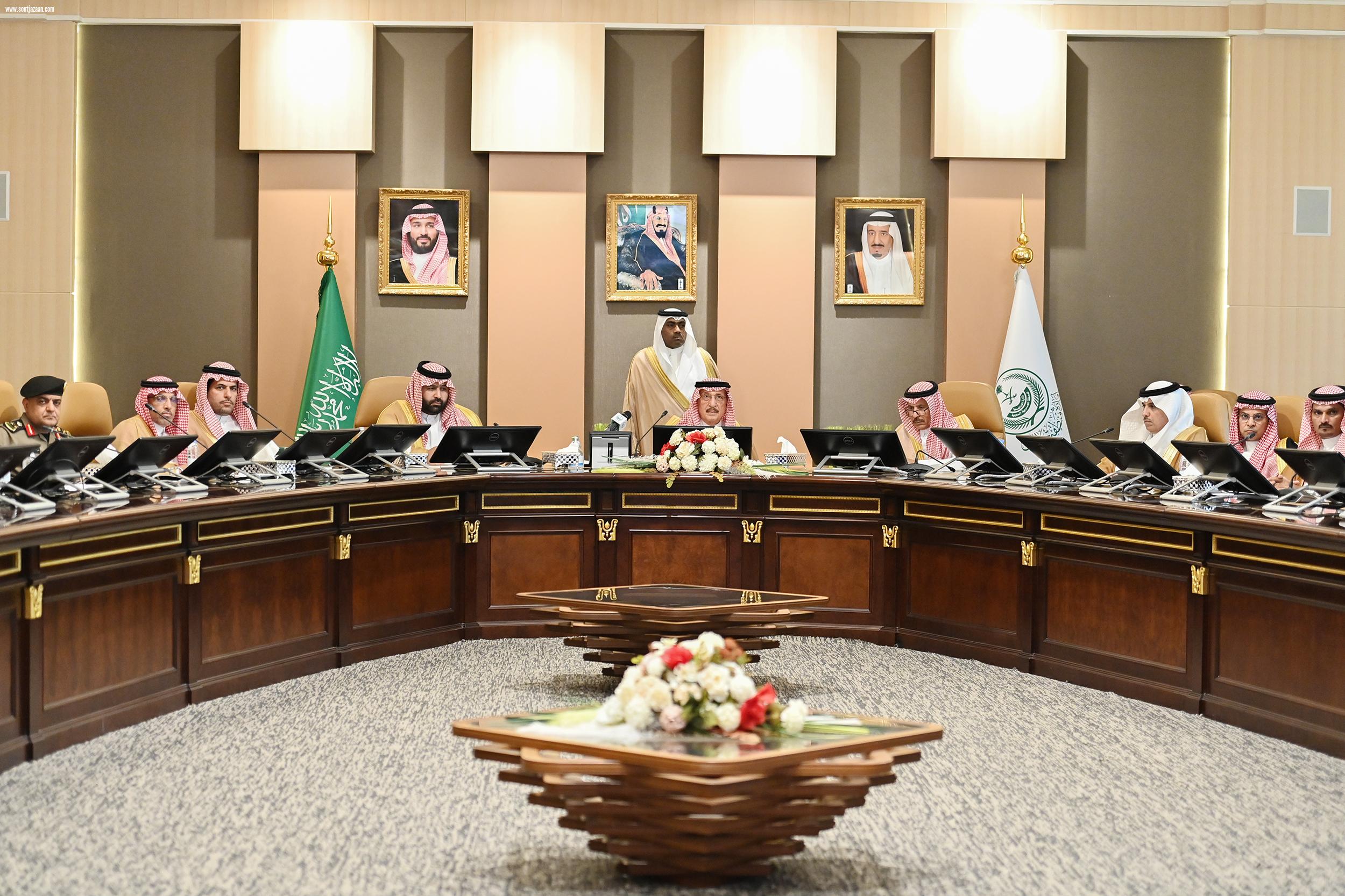 سمو أمير منطقة جازان يرأس الاجتماع الأول للجنة العليا المنظمة لمنتدى جازان 2023م