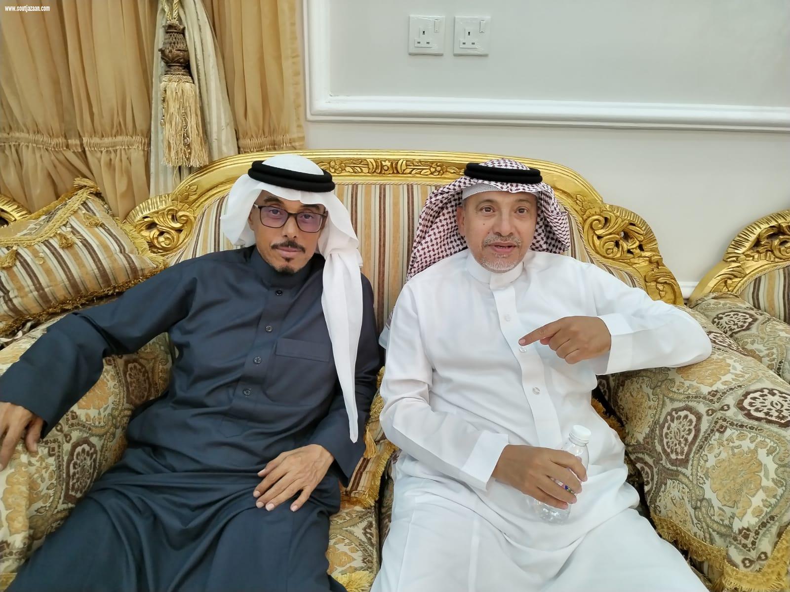 الوكيل المساعد لإمارة منطقة جازان سابقاً يحتفل بترقية نجله الاستاذ جعفر بن عبدالرحمن ناشب وعدد من المترقين