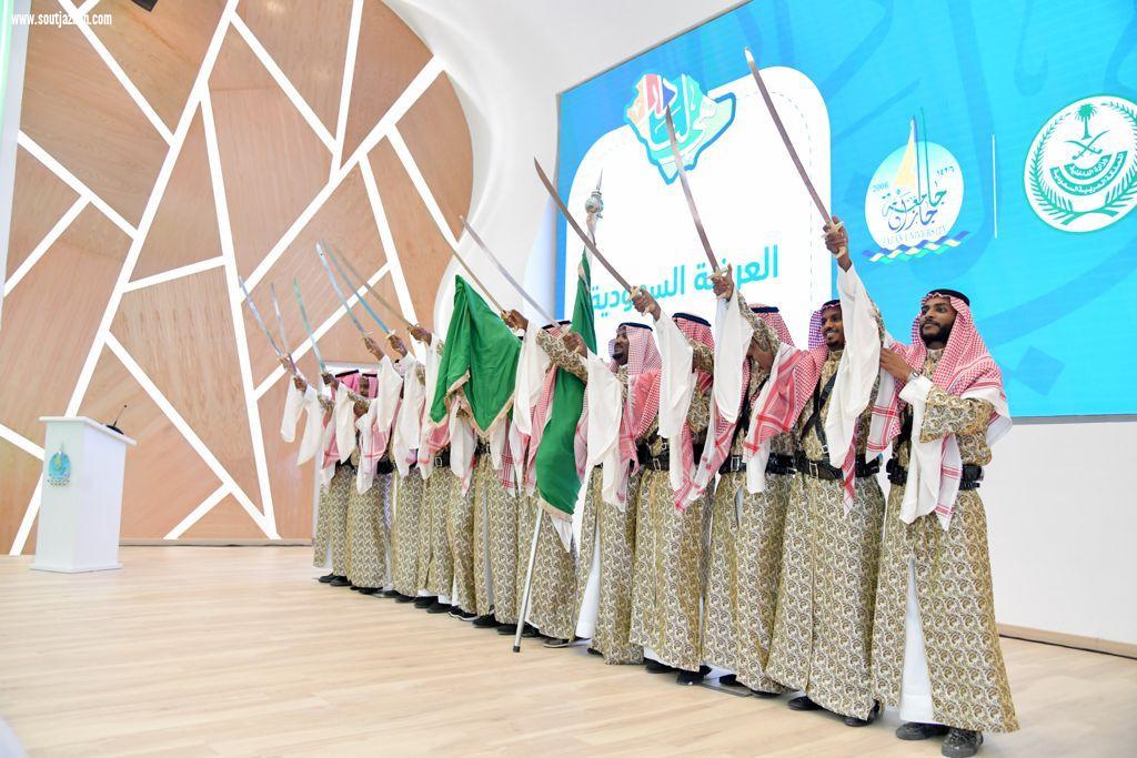سمو أمير منطقة جازان بالنيابة يرعى حفل الأهالي باليوم الوطني 91 .. 