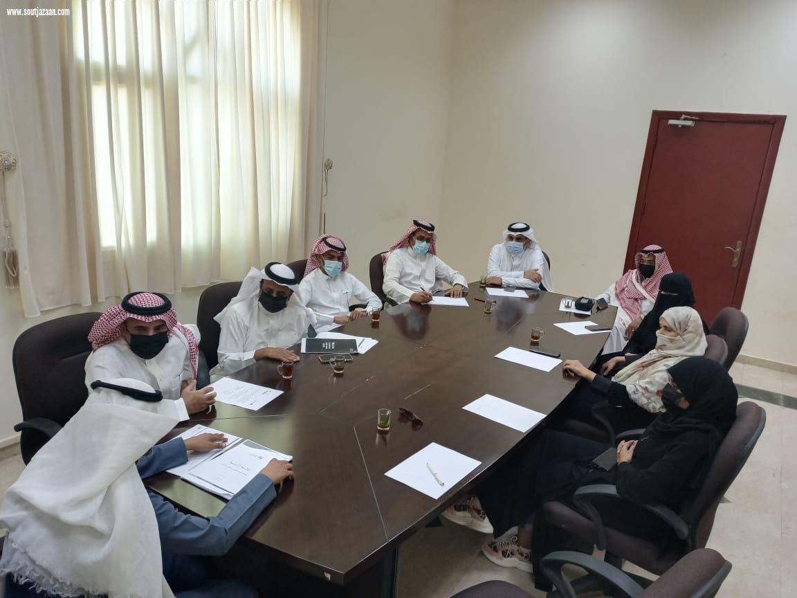 مدير مركز التنمية الاجتماعية بجازان يستقبل رئيس واعضاء مجلس جمعية 