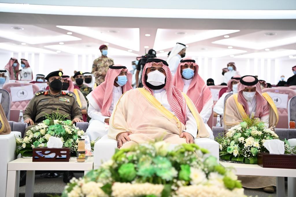 سمو أمير منطقة جازان بالنيابة يرعى حفل الأهالي باليوم الوطني 91 .. 