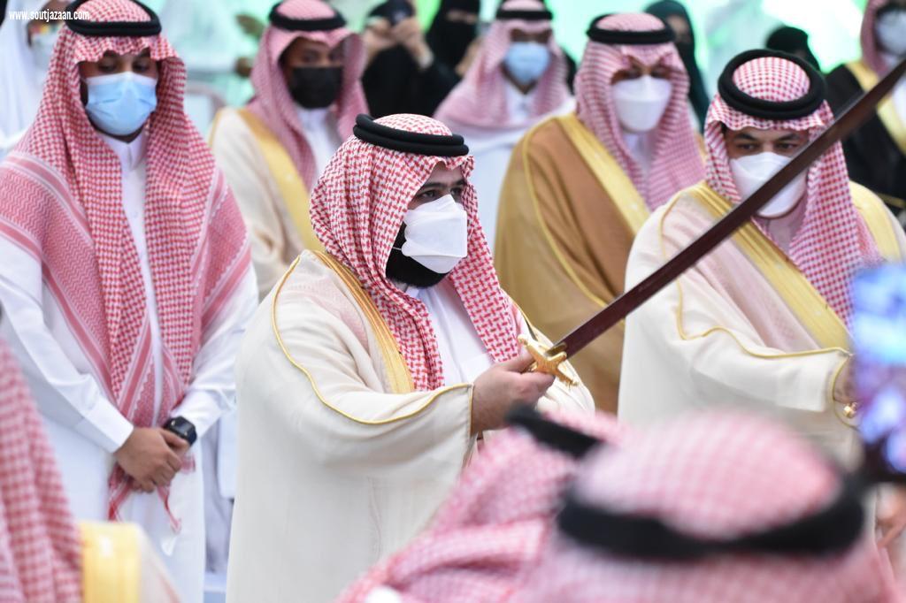 سمو أمير منطقة جازان بالنيابة يرعى حفل الأهالي باليوم الوطني 91 .. 