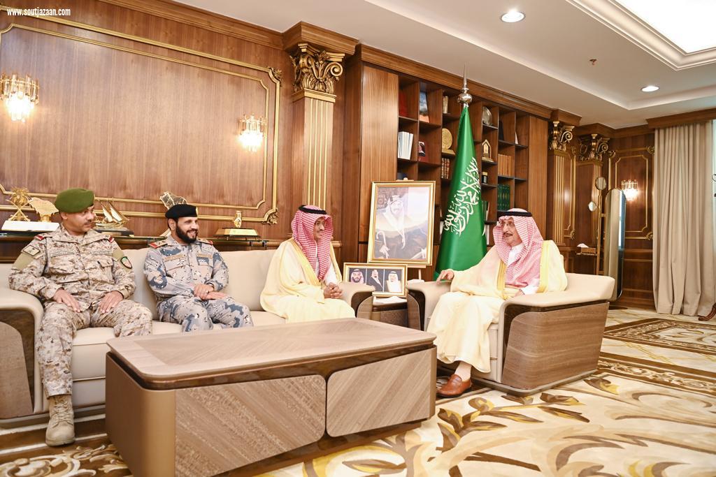 أمير منطقة جازان يدشن مبادرة روح وطن