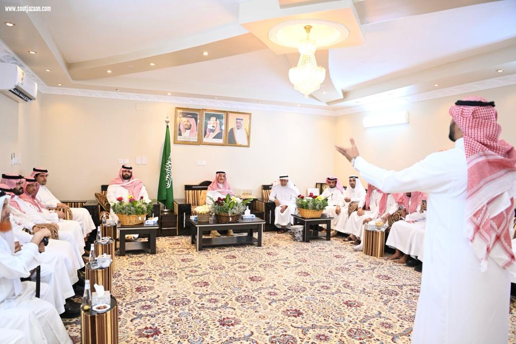 سمو أمير منطقة جازان يزور عدداً من مشايخ محافظة الدرب ومركز الشقيق