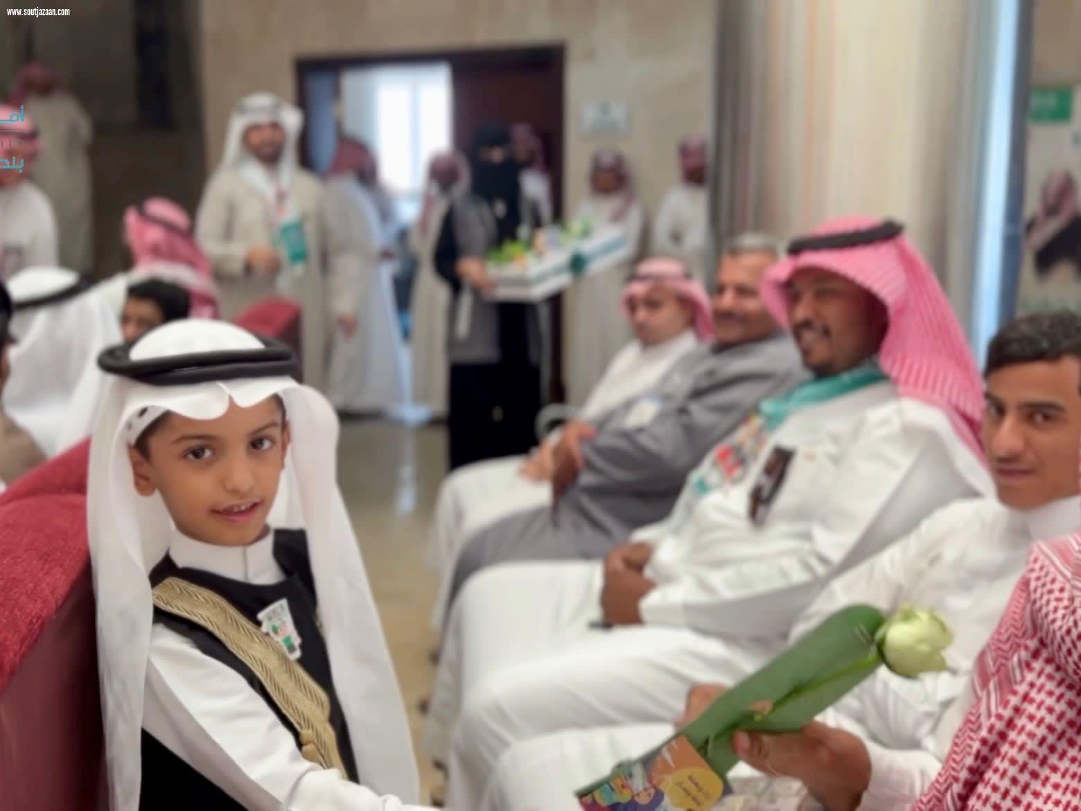 محافظ الطوال يرعى حفل تكريم جمعية البر الخيرية لأبناء الشهداء في اليوم الوطني 92