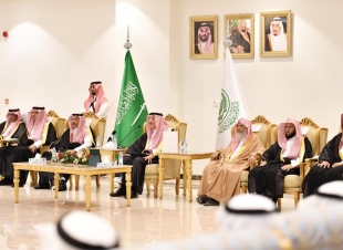 سمو أمير منطقة جازان يطلع على مشروعات الامانة وجهودها في معالجة التشوه البصري
