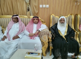 الوكيل المساعد لإمارة منطقة جازان سابقاً يحتفل بترقية نجله الاستاذ جعفر بن عبدالرحمن ناشب وعدد من المترقين