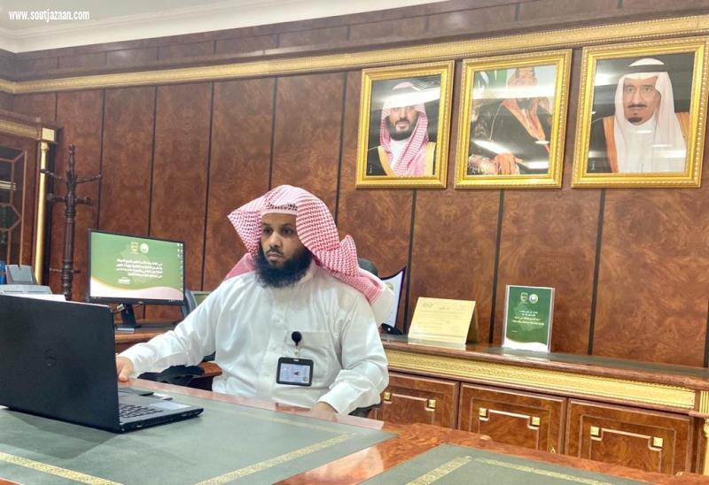 مدير هيئة الحدود الشمالية يعقد اجتماعاً برؤساء الهيئات والمراكز بالمنطقة