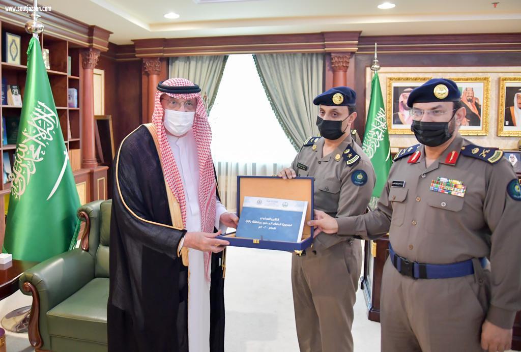 سمو أمير منطقة جازان يستقبل مدير الدفاع المدني بالمنطقة ويتسلم التقرير السنوي