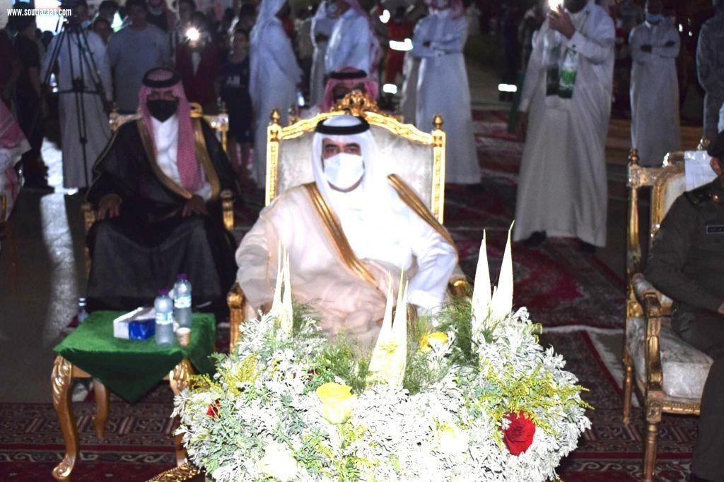 محافظ بيش يرعى حفل بالأهالي باليوم الوطني