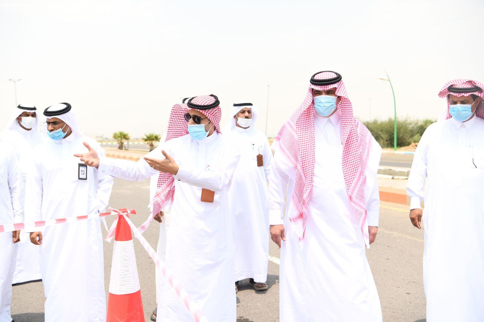 أمين منطقة جازان يتفقد أعمال معالجة التشوهات البصرية ببلديات القطاع الجنوبي