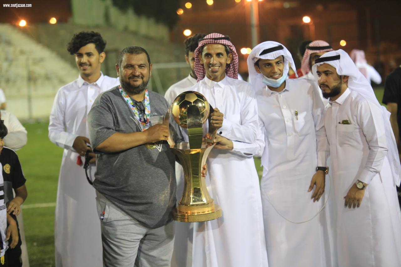 محافظ محايل يرعى المباراة النهائية لكرنفال محايل للمنتخبات 