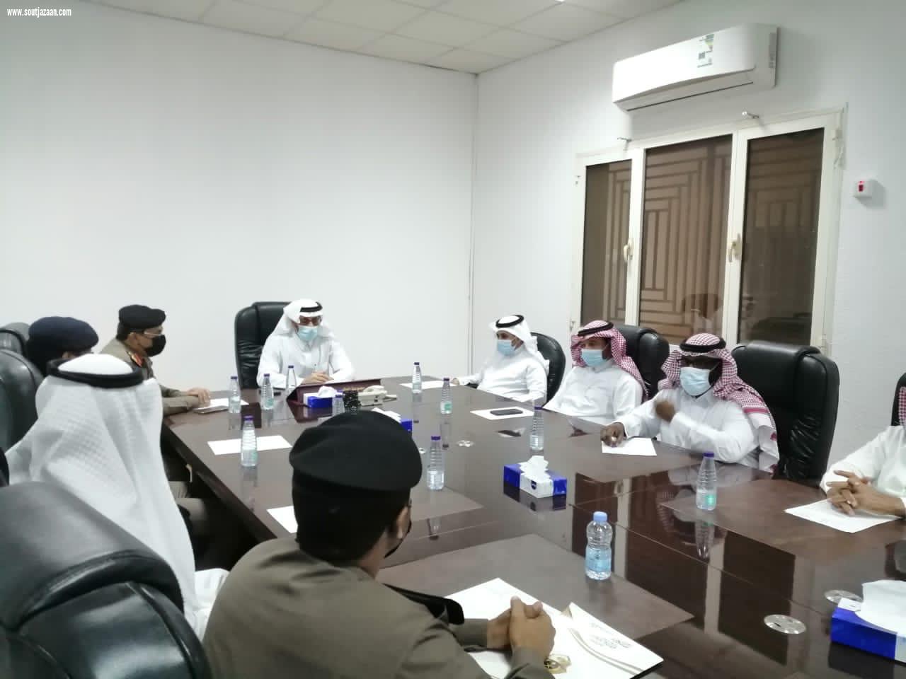 محافظ أبو عريش يرأس اجتماع الإدارات المعنية استعدادًا لشهر رمضان المبارك  