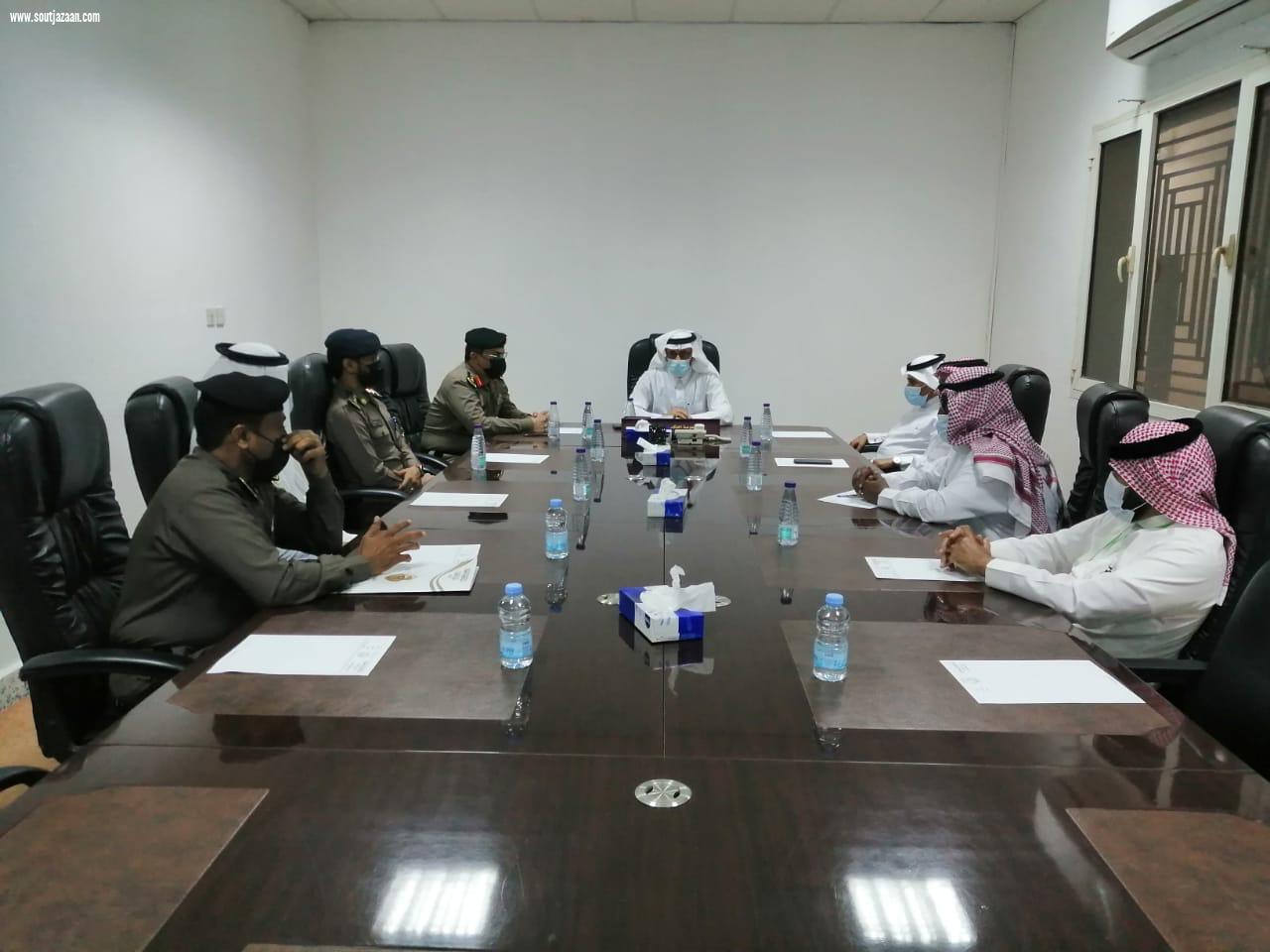 محافظ أبو عريش يرأس اجتماع الإدارات المعنية استعدادًا لشهر رمضان المبارك  