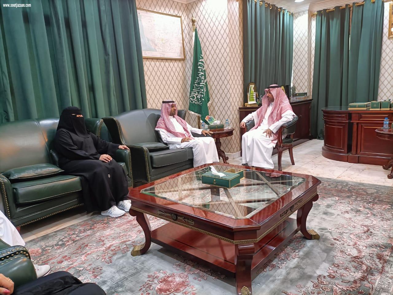 محافظ صبيا  يستقبل مدير فرع هيئة حقوق الإنسان بالمنطقة 