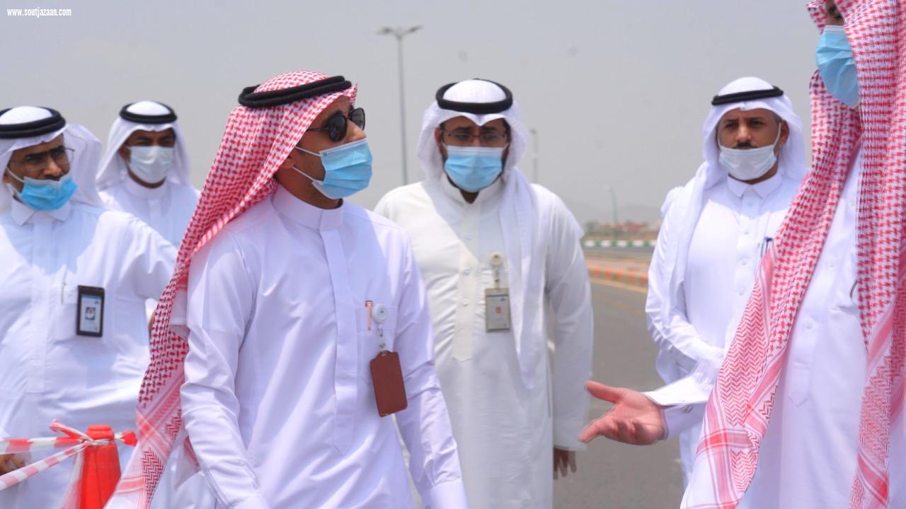 أمين منطقة جازان يتفقد أعمال معالجة التشوهات البصرية ببلديات القطاع الجنوبي