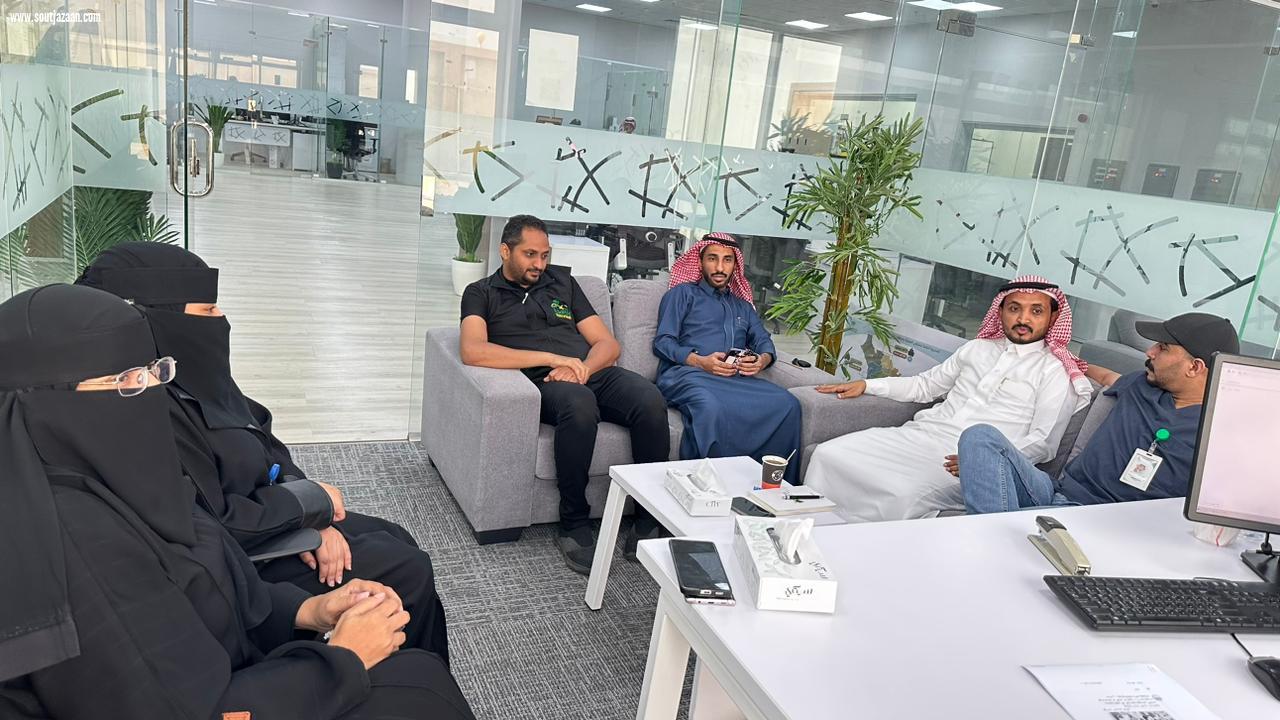 رئيس اللجنة الإعلامية والمدير التنفيذي لجمعية أضرار المخدرات يجتمعان بإدارة التواصل بصحة جازان