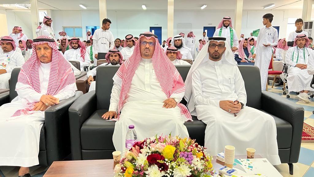 محافظ العارضة يرعى حفل مدارس مكتب تعليم العارضة 