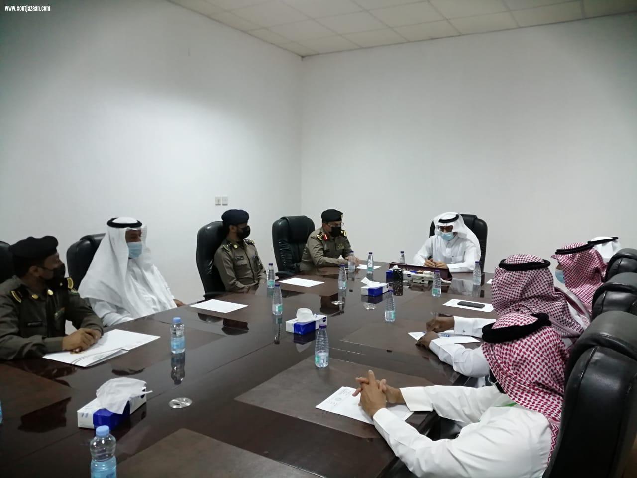 محافظ أبو عريش يرأس اجتماع الإدارات المعنية استعدادًا لشهر رمضان المبارك  