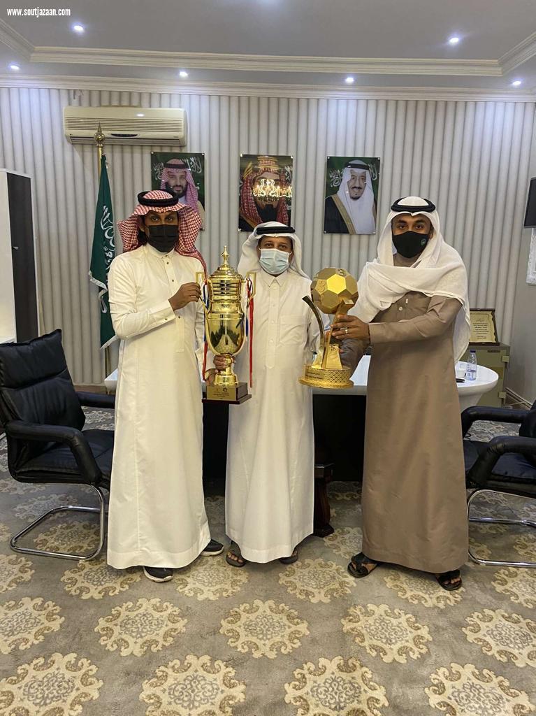 رئيس مركز وادي جازان يستقبل فريق امجاد الخشابية بطل بطولة الغرفة التجارية الصناعية بجازان  وبطل السوبر