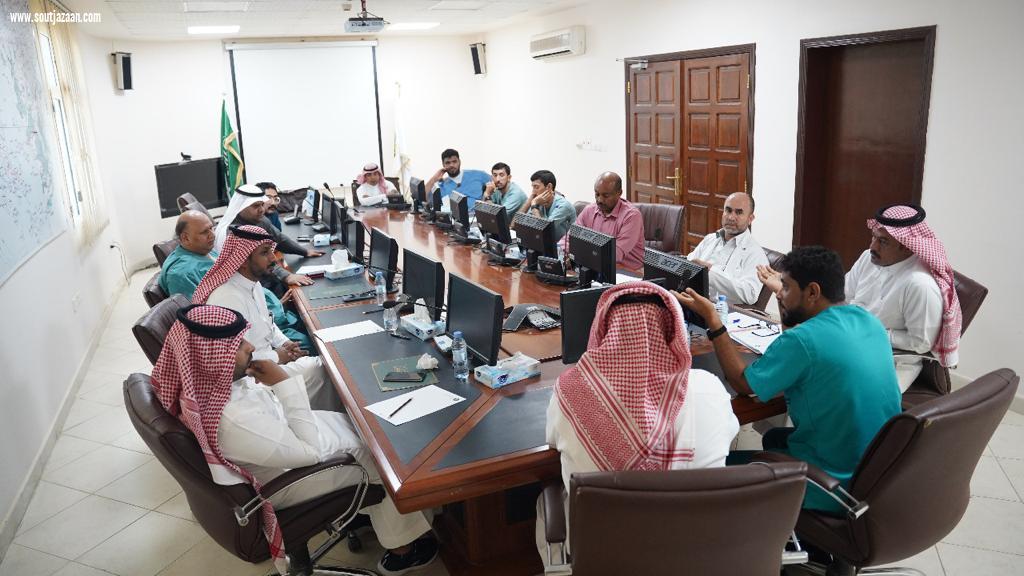 فرع البيئه بجازان يجتمع مع مدراء الثروه الحيوانيه بالمكاتب والوحدات