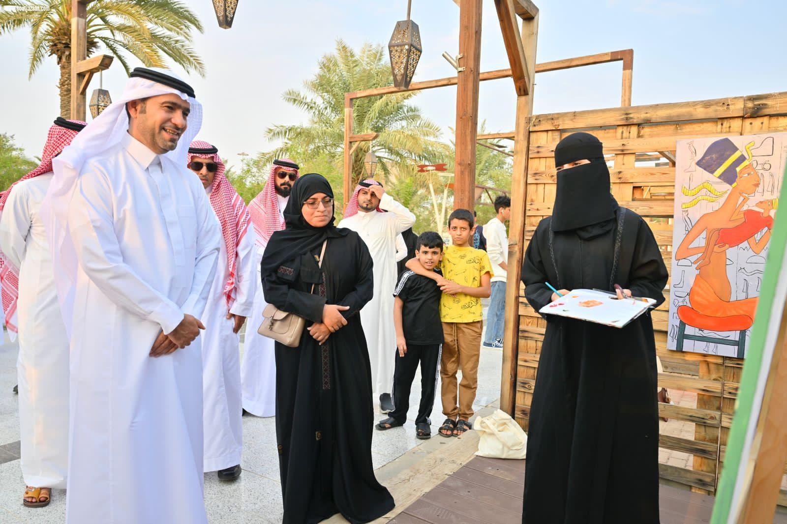 وزير الشؤون البلدية والقروية والإسكان يتفقد عدداً من المشاريع التنموية في منطقة جازان 