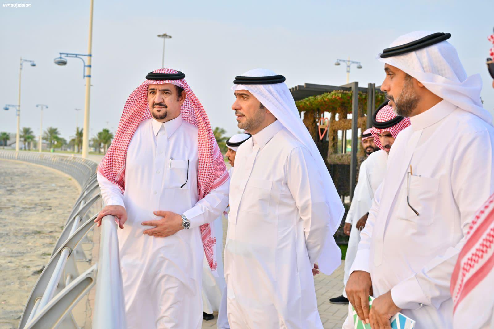 وزير الشؤون البلدية والقروية والإسكان يتفقد عدداً من المشاريع التنموية في منطقة جازان 