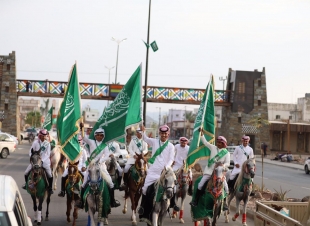 أهالي مركز بحر أبو سكينه يحتفلون باليوم الوطني الـ91