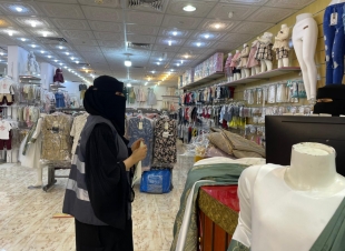 ضمن حملات صحة جازان مستشفى صامطة العام يعرف بالعيادات الافتراضية ميدانياً